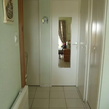 Appt 3 Pieces 28m2 + Loggia 8m2 Ref 4046 Le Castellas