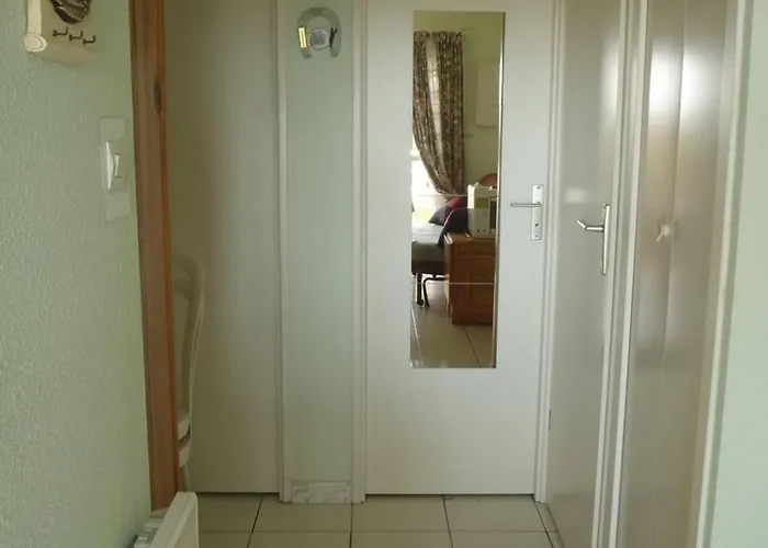 Appt 3 Pieces 28m2 + Loggia 8m2 Ref 4046 Le Castellas